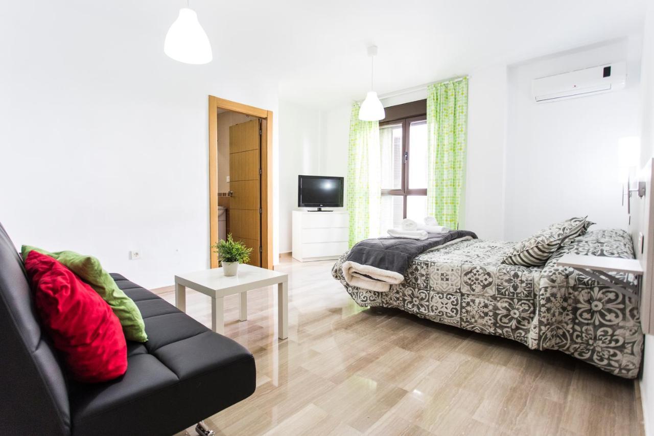 C&V Apartamentos - Horno De Marina 格拉纳达 外观 照片