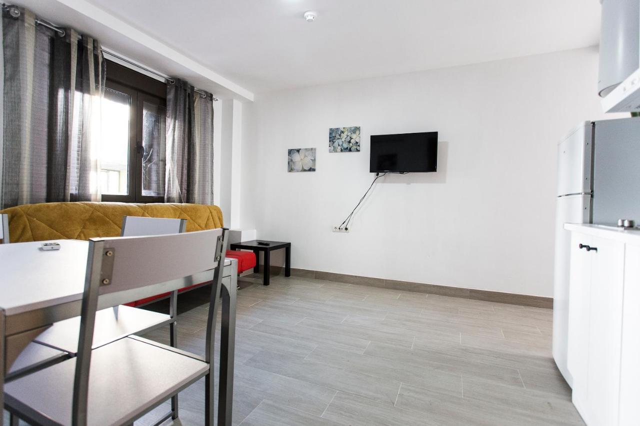 C&V Apartamentos - Horno De Marina 格拉纳达 外观 照片